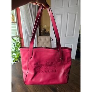 Coach C4063 MEDIUM Horse and Carriage Logo Salmon Pink Leather Tote